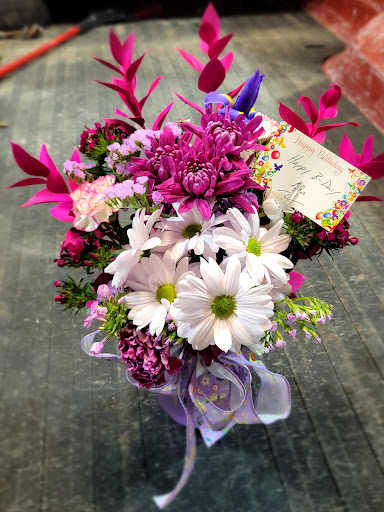Serendipity Floral and Gifts - Thumbnail