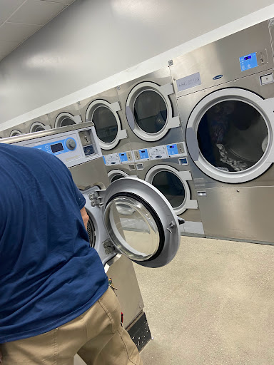Lightning Laundromat - Thumbnail