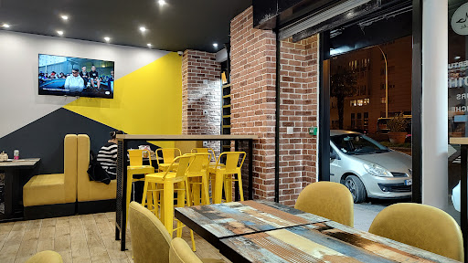 Photo 2 - Gourmet Burger