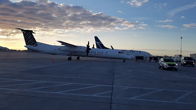 Photos of Hamilton Airport