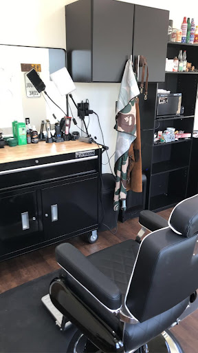 County Line Barbershop - Thumbnail