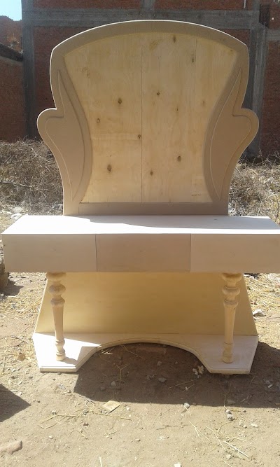 Photos of Workshop Furniture Kingdom Sakka