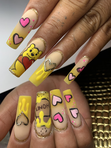 Keren Flores Mendoza (Nail's Artist) - Thumbnail