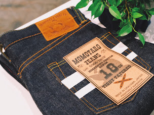 Photo n°3 de Japan Blue Paris à Paris (Magasin de jeans)