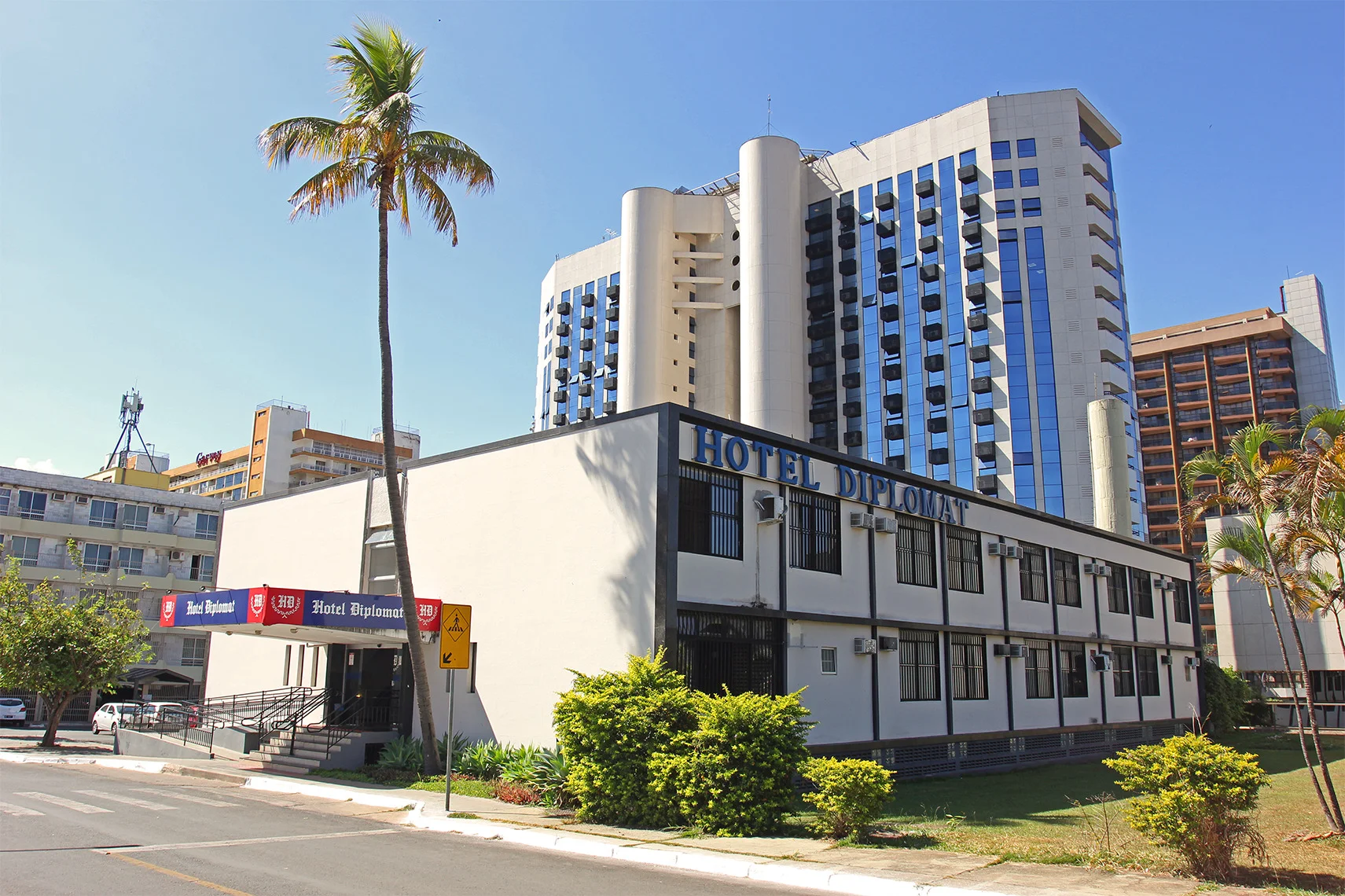 Hotel Diplomat