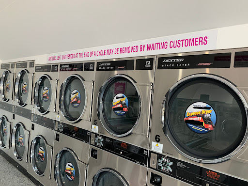 West End Car Wash & Laundromat - Thumbnail