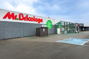 Photo n°21 de Mr.Bricolage Chateauneuf Sur Sarthe à Les Hauts-d'Anjou (Magasin d'outillage)