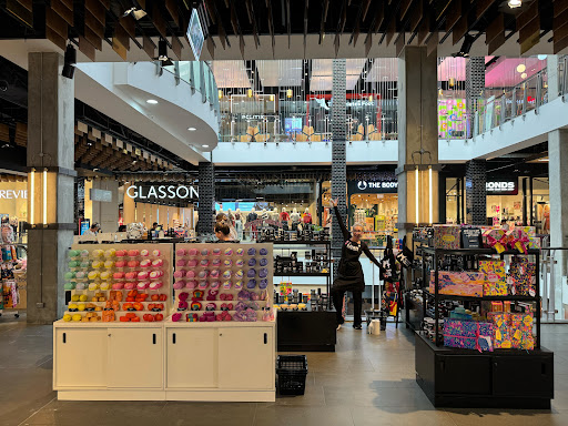 LUSH Cosmetics Broadway