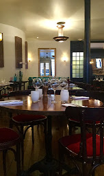 Photo n°11 de Moustache à Paris (Restaurant français)