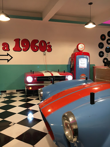 Diner 1960s - Thumbnail