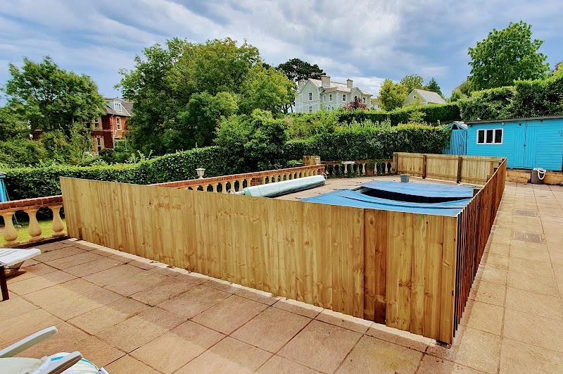 Home & Garden Revival, Fencing, Decking, Garden Rooms, Patios & Landscaping, Resin Bound Driveways & Paths. photo 3