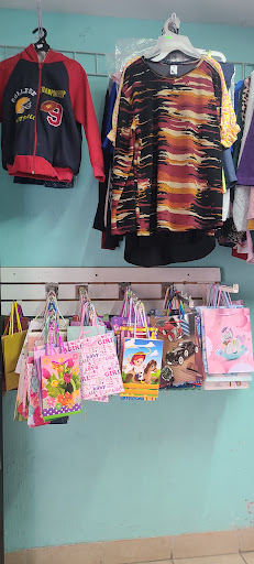 Tienda de ropa Doña Chayito - Thumbnail