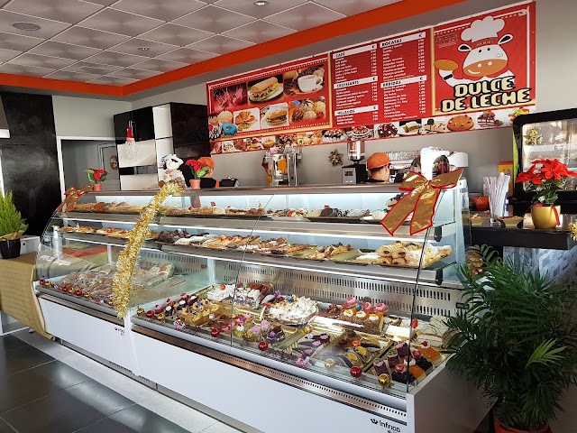 Dulce De Leche. C.c.Castillo Plaza