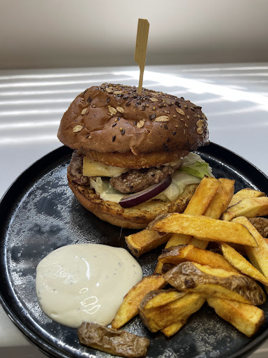 Photo 2 - Burger Paradis