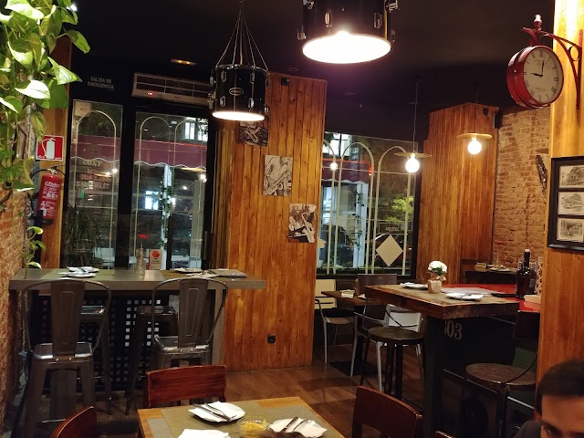 Trikki Food and Drinks | Nueva Orleans, Perú & Venezuela Cuisine
