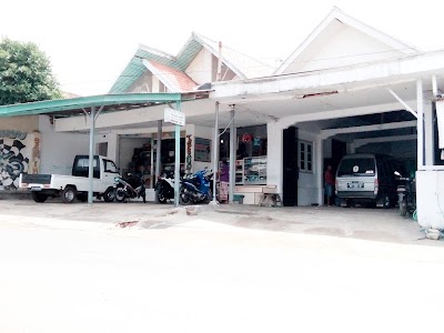 Photos of Toko Suku Cadang Mobil