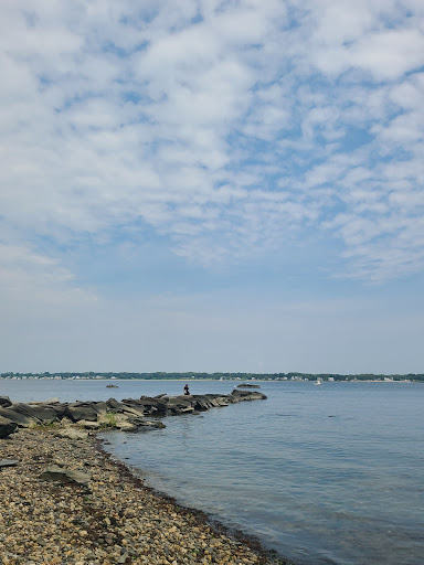 Goddard Park Beach Trail Head - Thumbnail