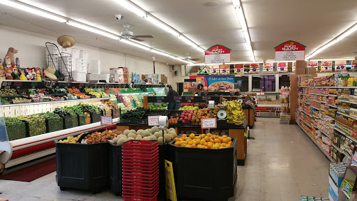 Red Barn Liquor Market - Thumbnail