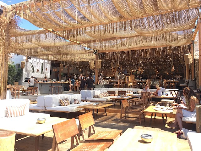 Alemagou Beach Bar Restaurant