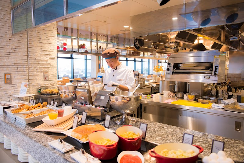 ビュッフェレストラン「スリユン」