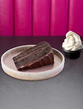 Tuxury Hot Choc Fudge Cake