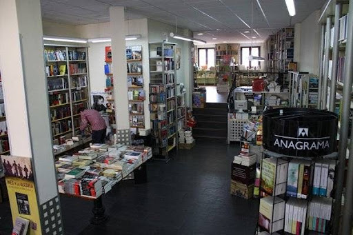 Librería Entre Libros