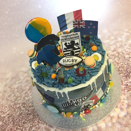 Good Sweet Cakes Logo