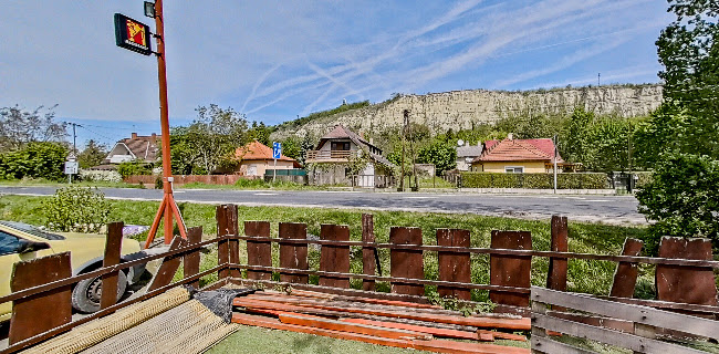 Nyitvatartás: Kenese Bistro Bringatanya