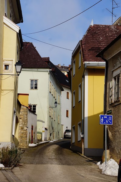 Photos of Hans Bruckm&uuml;ller Reifengro&szlig;handel GmbH