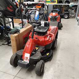 Photo n°31 de Bricomarché La Cote St Andre à La Côte-Saint-André (Magasin de poêles à bois)