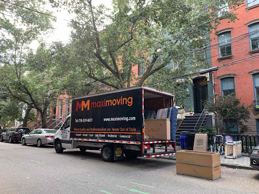 Maxi Moving - Visual