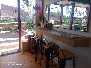 Photo n°32 de Mozzica à Montignac-Lascaux (Cafétéria)