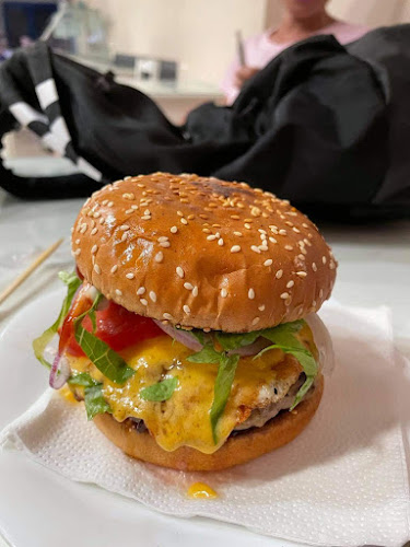 Κρεπερί Καφέ Το Συντριβάνι - Καφετέρια