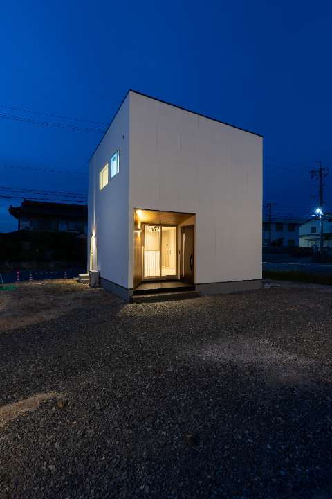 (株)建築工房彩家