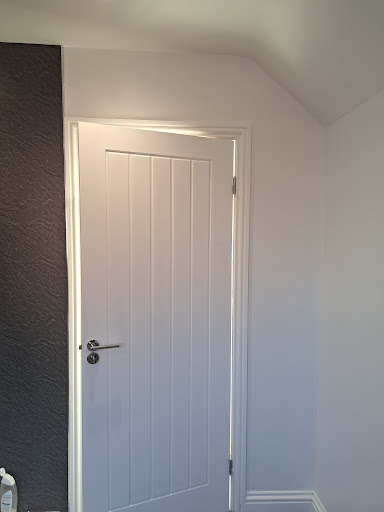 Painter Decorator Wolverhampton - Visual