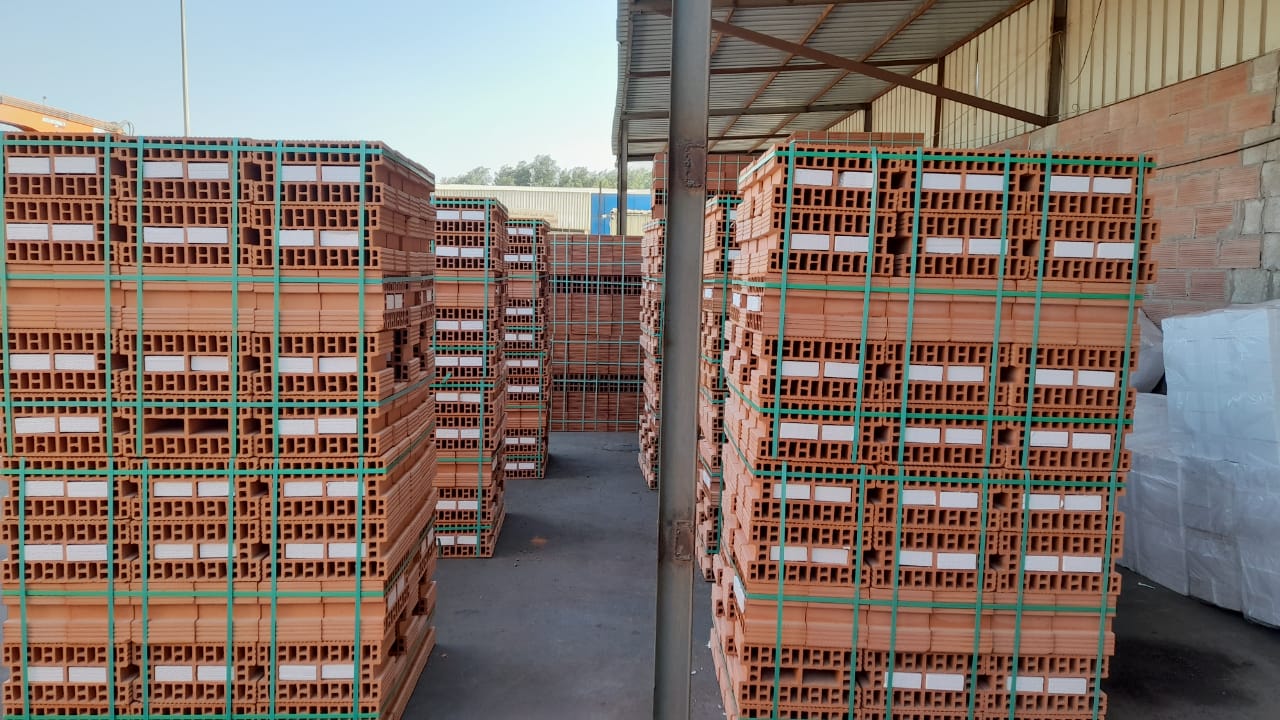 قوة المعمارية للطوب الأحمر - الجبيل - صورة 2