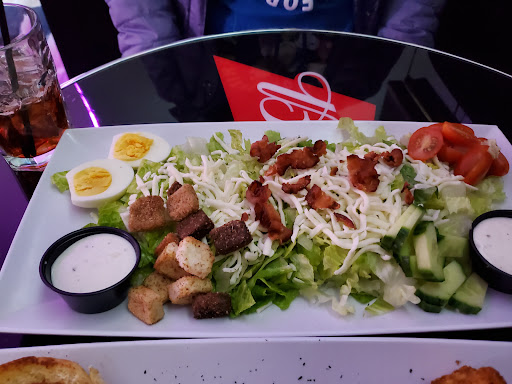 Gen's 176 Bar & Grille - Thumbnail