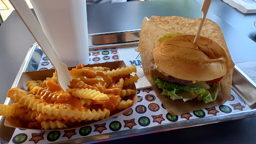Photo 4 - Marvelous Burger & Hot Dog