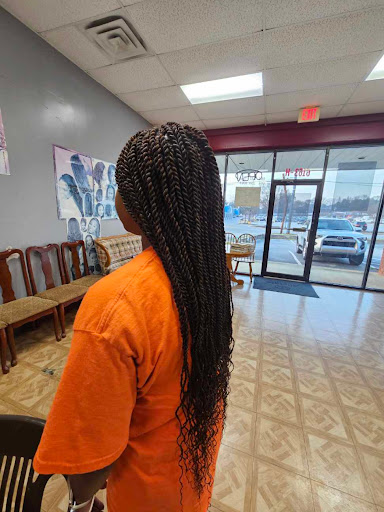 Lala's African Hair Braiding - United States