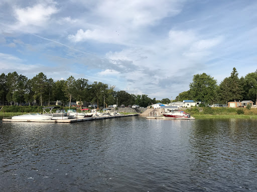 Rainy River Marina