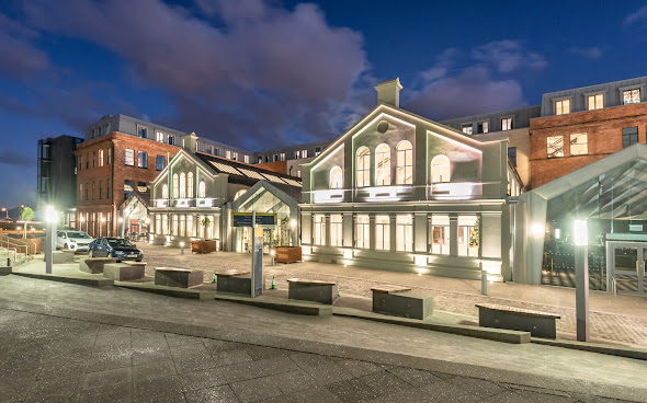 Titanic Hotel Belfast by null