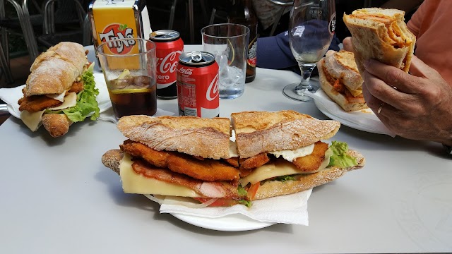 Café Bar A Capilla
