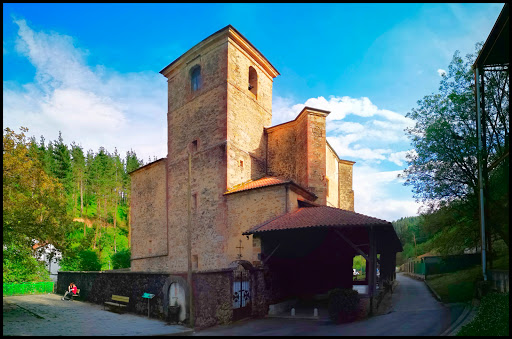 Iglesia De San Pedro - Arriaran - Beasain Gallery - Spain