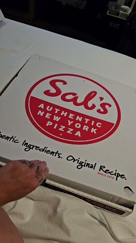 Sal's Authentic NY Pizza - Fort Street Open Times