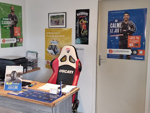 Photo n°2 de Garage Suberville EUROREPAR car service à Fontenilles (Vendeur de voitures d'occasion)