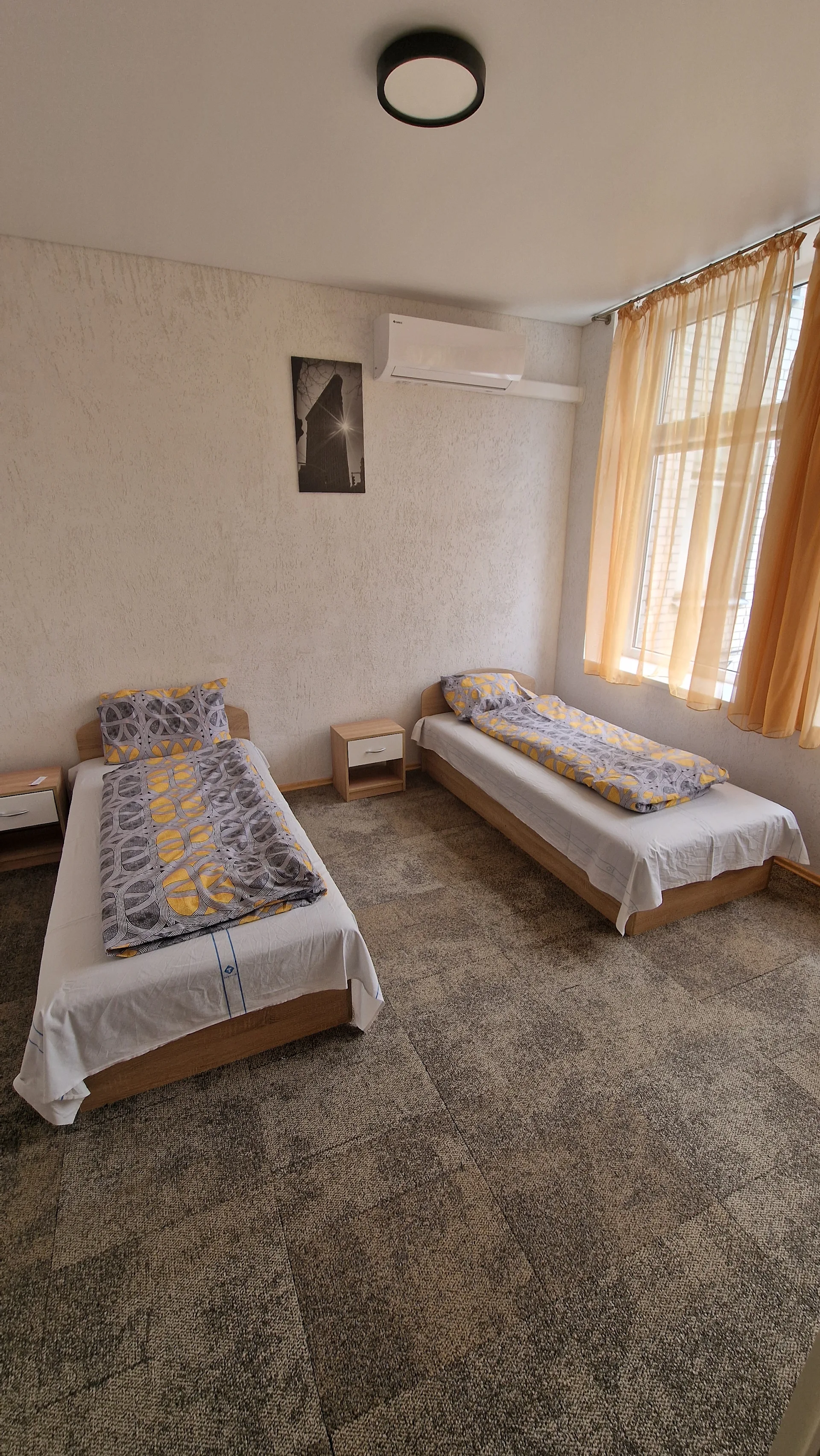 Svečių namai ( hotel)