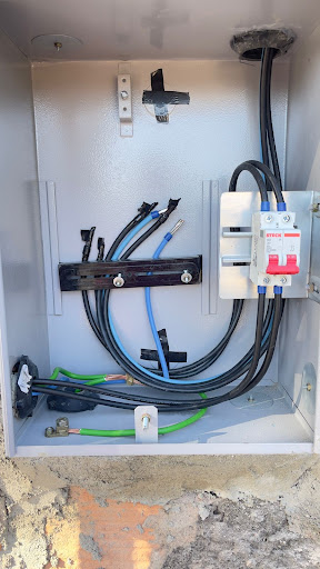 Pedro Henrique | Eletricista em BH | Elétrica Predial | Elétrica Residencial