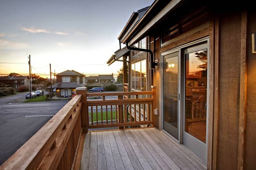 Lodges at Cannon Beach