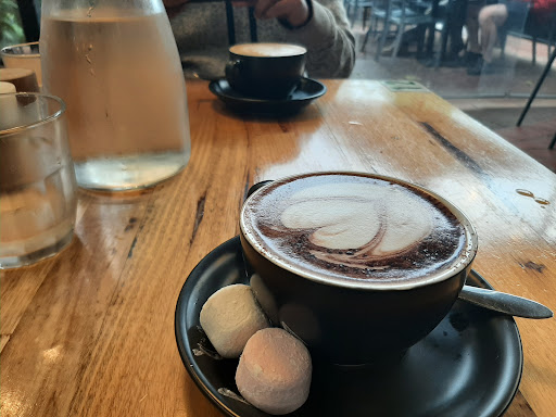 Pot 'n' Kettle Coffee House - Thumbnail