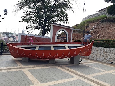 Photos of Museo El Fort&iacute;n Del Cerro Santa Ana